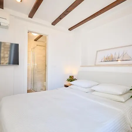 Heritage Vista Ragusa